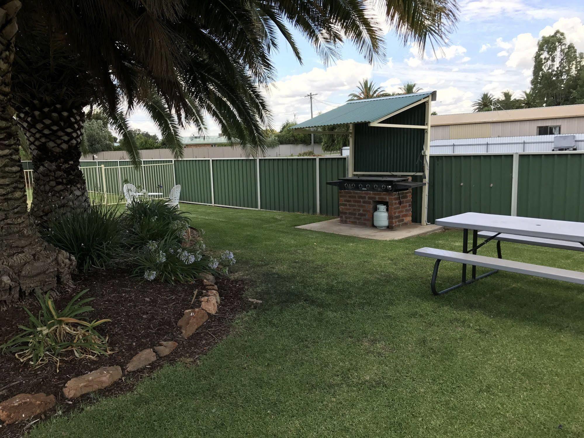 Leeton Heritage Motor Inn Exterior photo