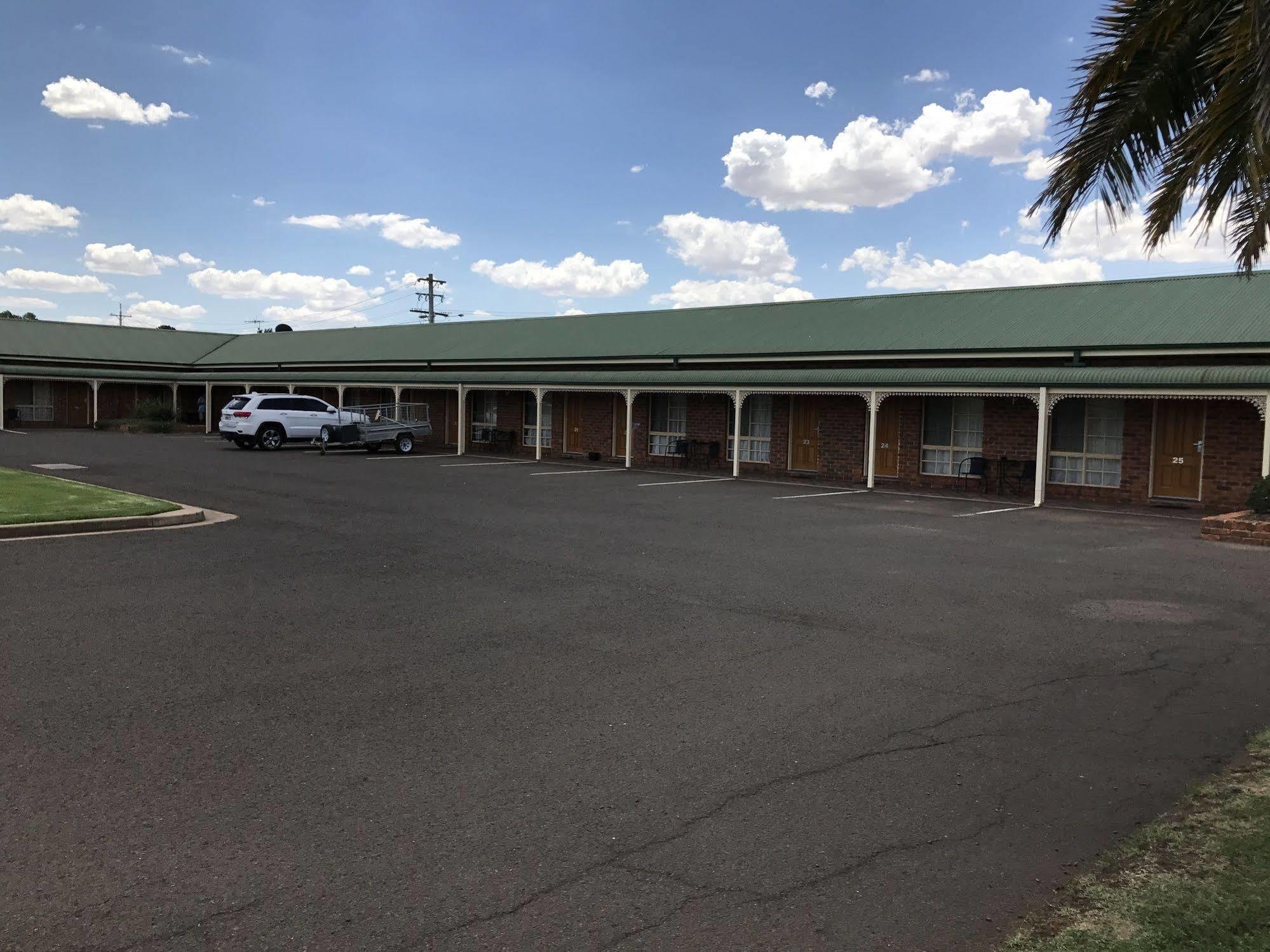 Leeton Heritage Motor Inn Exterior photo
